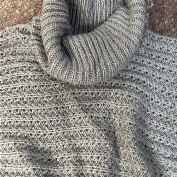 Pink Rose Gray Chunky Knit Turtleneck Sweater - Picture 3 of 3